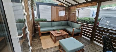 Le salon lounge sur la terrasse
